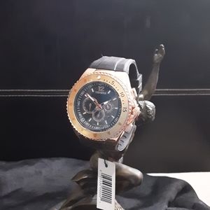 Mens watch